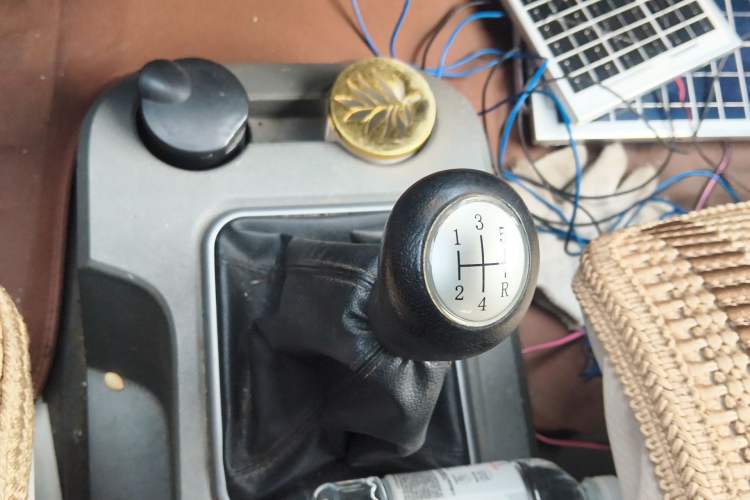 Used FORTHING Lingzhi 2013 V3 1.5L 7-Seater Luxury Model
