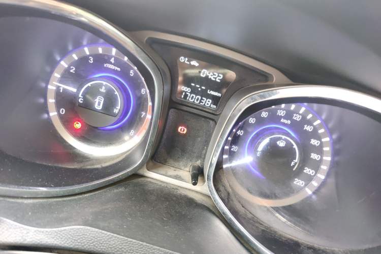 Used JAC Group Refine S5 2014 2.0L Manual Luxury Edition