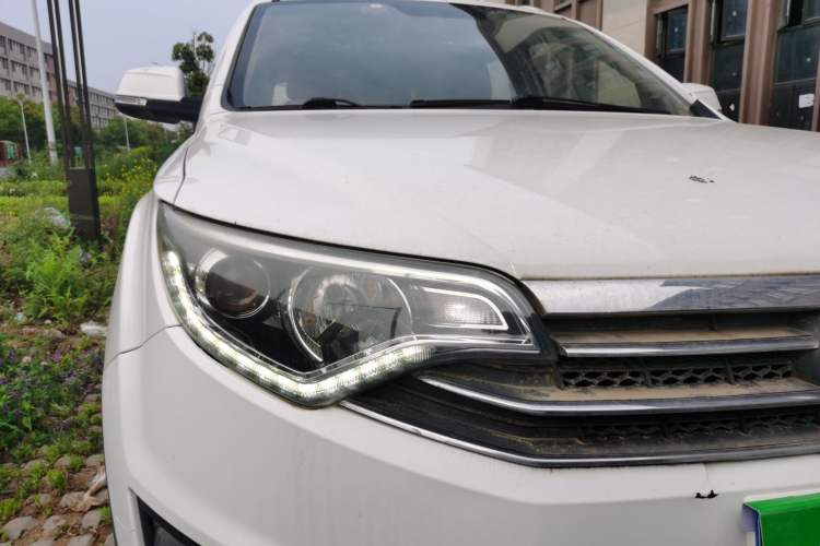 Used FAW Senya R7 2016 1.6L Manual Smart Version Right Front Headlight