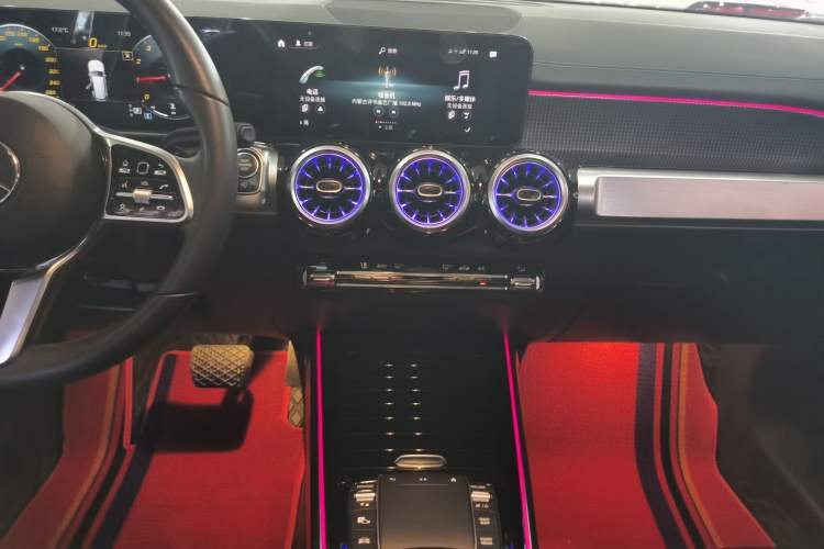 Used Mercedes-Benz GLB 2021 GLB 200 Fashion Model