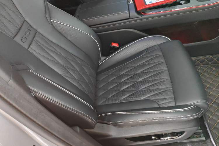 Used GAC Trumpchi GS8 2022 Dual-Engine Series 2.0TM Two-Wheel Drive Prestige Edition (7 Seats)