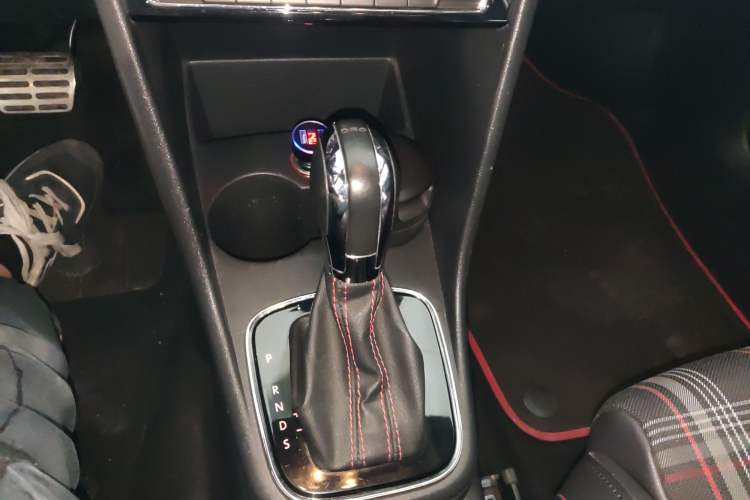 Used Volkswagen Polo 2015 1.4TSI GTI
