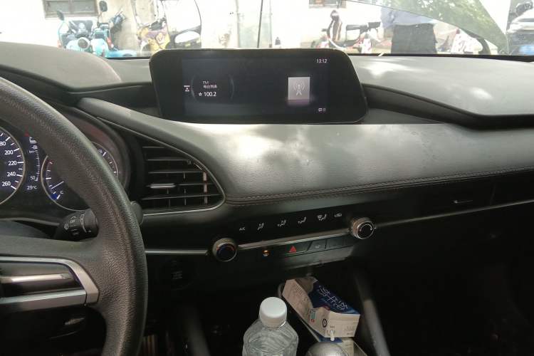 Used Mazda 3 Axela 2021 1.5L Automatic ZhiMei Edition