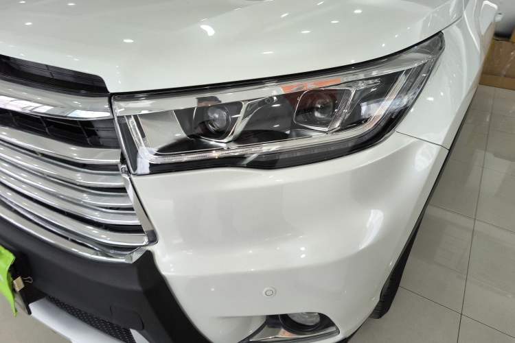 Used Toyota Highlander 2015 2.0T Four-Wheel Drive Luxury Edition 7-Seater