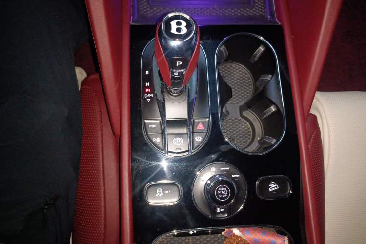 Used Bentley Bentayga 2022 4.0T V8
