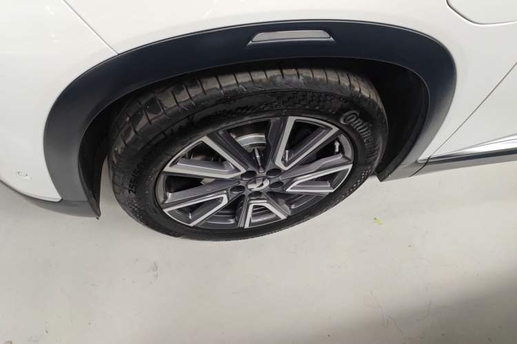 Used Nio ES8 2020 415 km Range 6-Seater Version