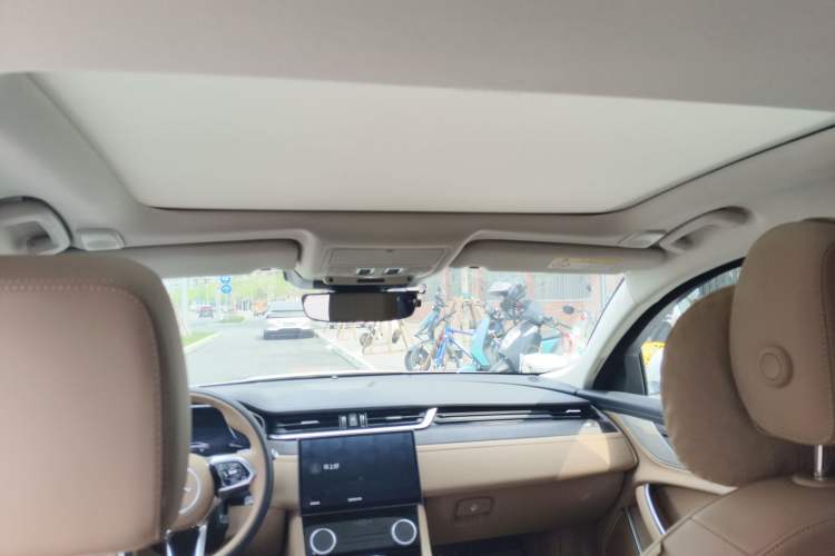 Used Jaguar XFL 2024 2.0T P250 Two-Wheel Drive Prestige Luxury Edition
