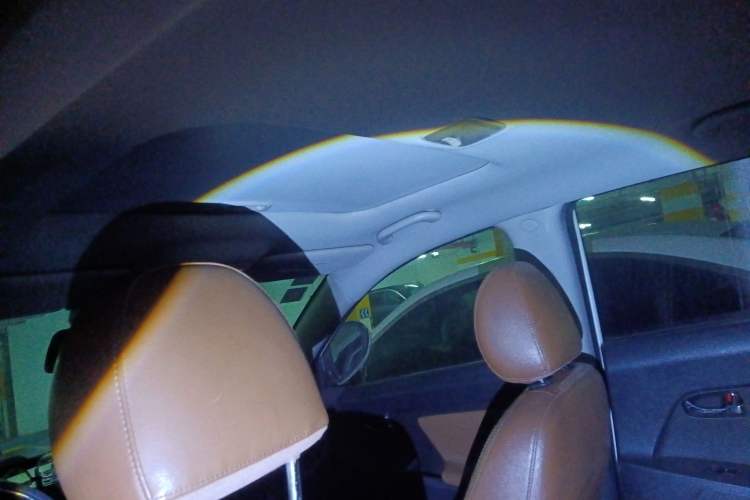 Used Kia Sportage R 2012 2.0L Automatic Two-Wheel Drive GLS
