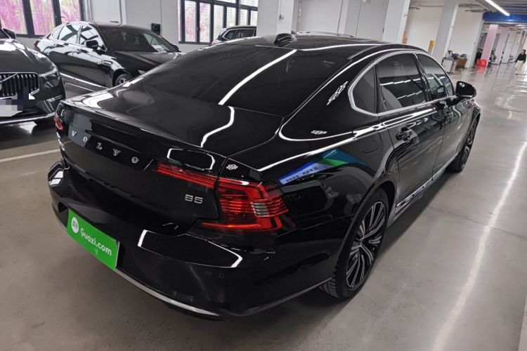 Used Volvo S90 2025 B5 Zhiyuan Luxury Edition