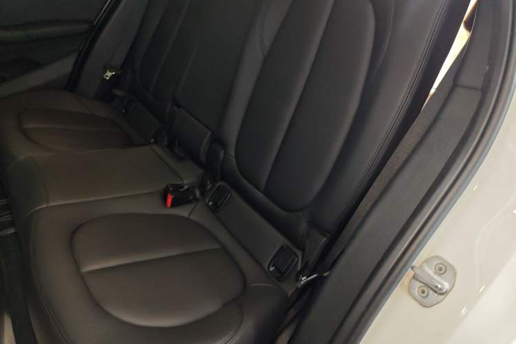 Used BMW X1 2019 sDrive20Li Leading Model
