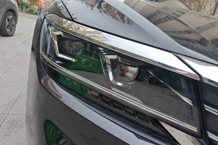 Used Volkswagen Passat 2020 330TSI Elite Edition China VI
