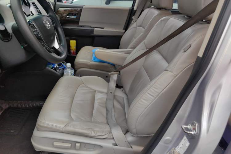 Used Honda Odyssey 2015 Revised 2.4L Luxury Edition Left Front Seat