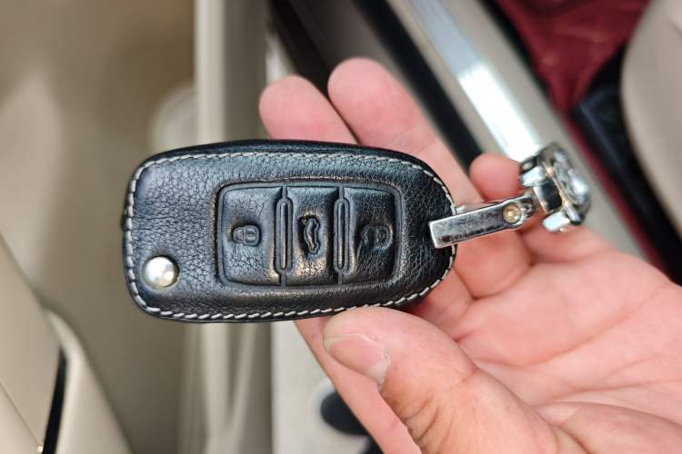 Used Volkswagen Passat 2015 1.8TSI DSG Prestige Edition Vehicle Key