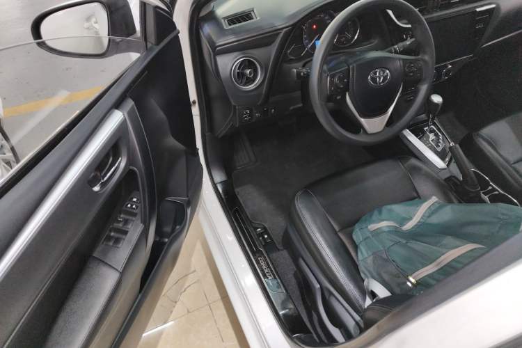 Used Toyota Corolla 2017 Revised Version 1.2T S-CVT GL
