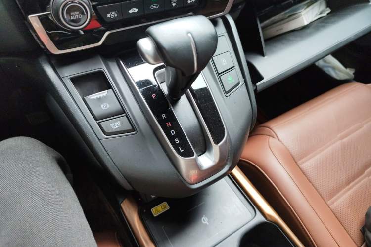 Used Honda CR-V 2021 240TURBO CVT 2WD Fashion Edition Gear Lever