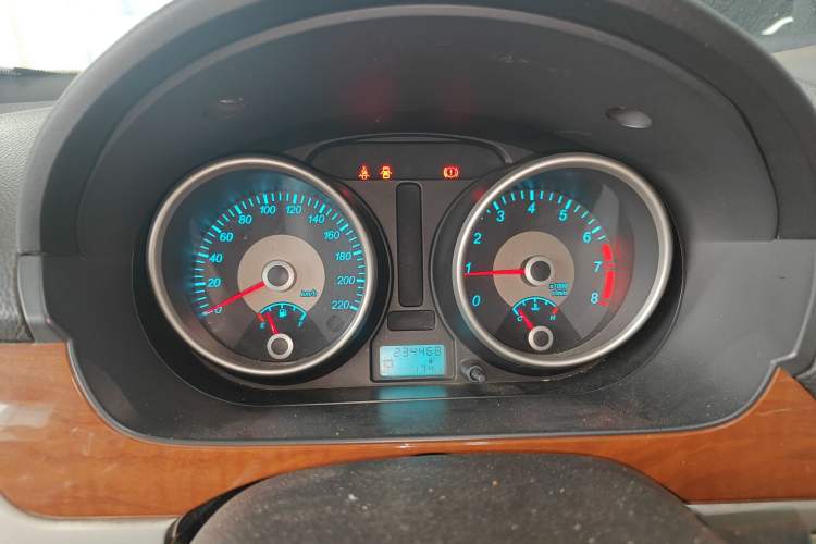 Used Buick Excelle 2013 1.5L Automatic Luxury Model Instrument Cluster