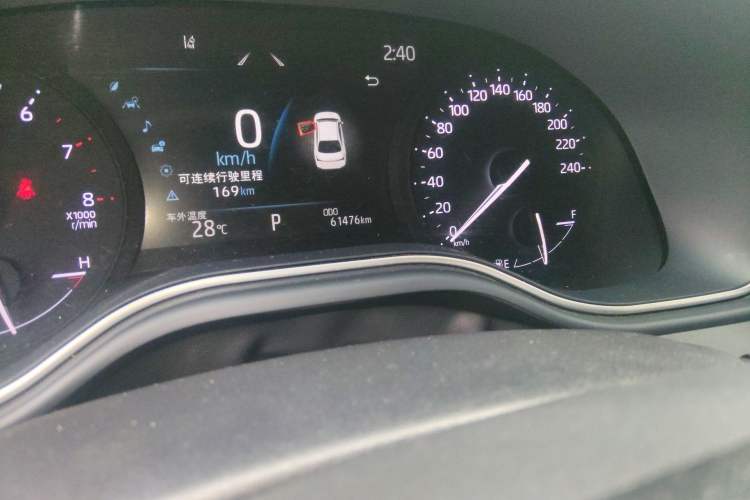 Used Toyota Avalon 2022 2.5L Luxury Edition Odometer Close Up