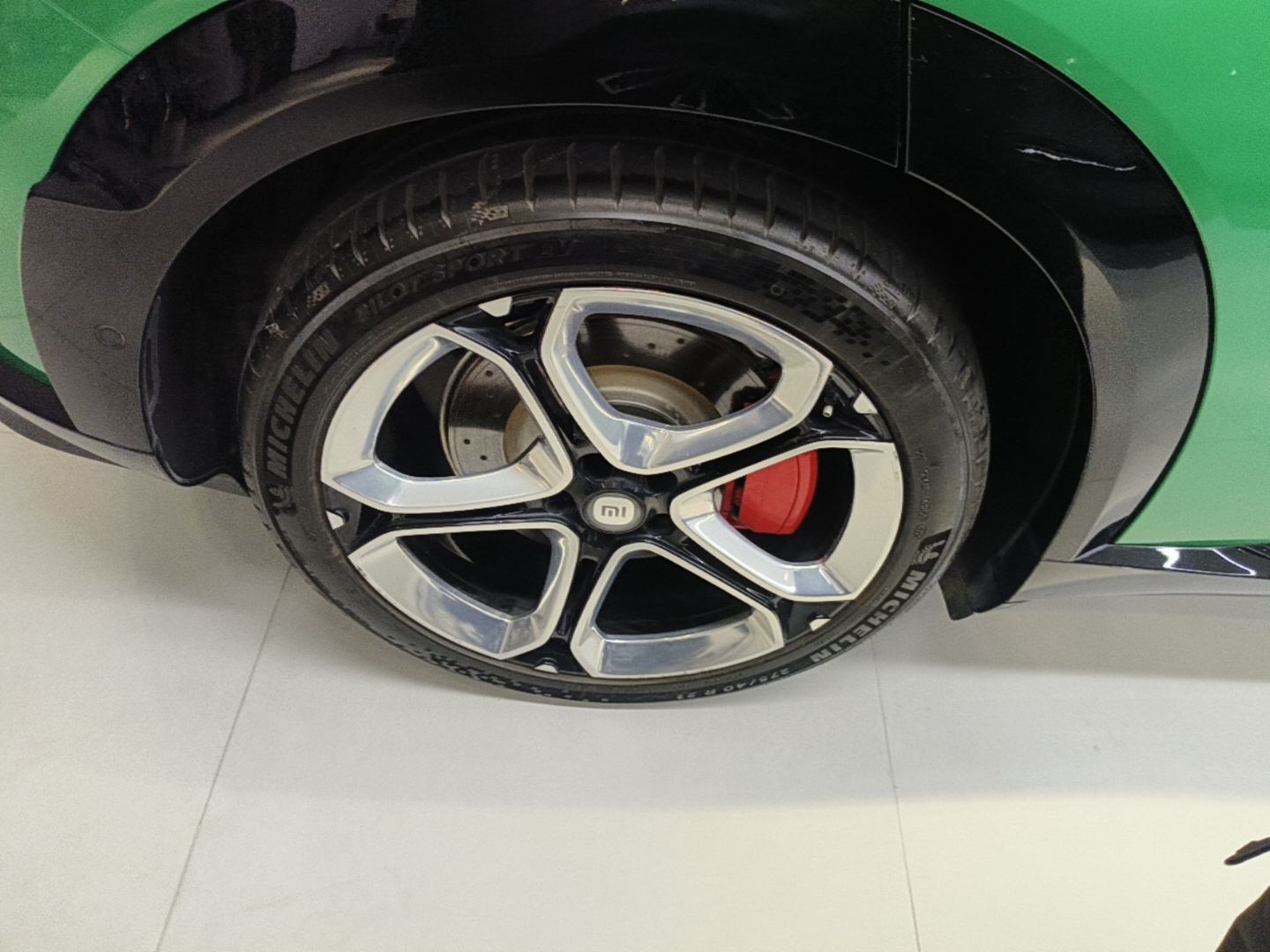 Xiaomi Auto YU7 2025 Ultra-Long Range High-Performance All-Wheel-Drive Max Edition — снимка 11