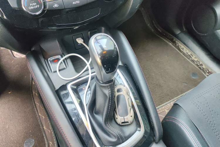 Used Nissan Qashqai 2022 2.0L CVT XV Smart Enjoyment Version
