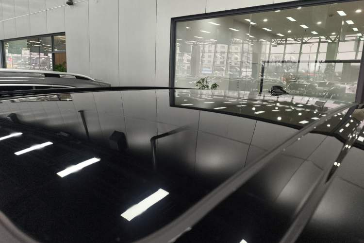 Used Lynk & Co 08 EM-P 2023 120km Long-Range Halo Roof