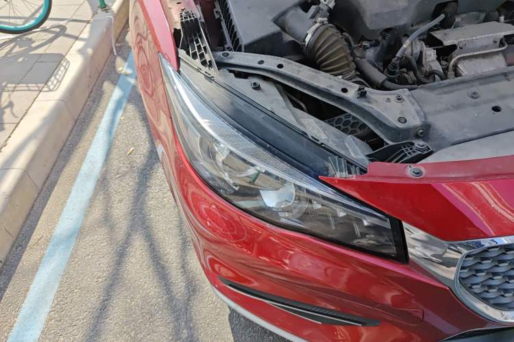 Used MG 6 2017 20T Manual Luxury Smart Connect Version China V Standard