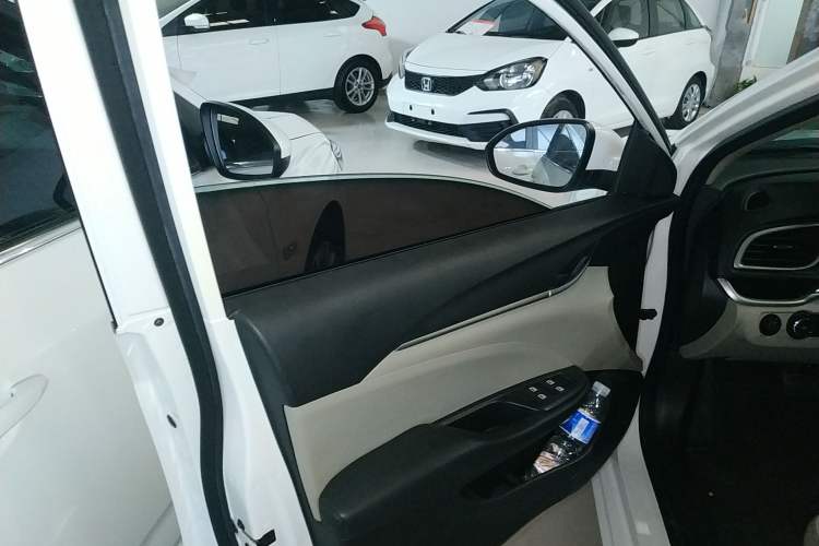 Used Buick Excelle GX 2019 15T Dual-Clutch Connected Elite Version China V Standard
