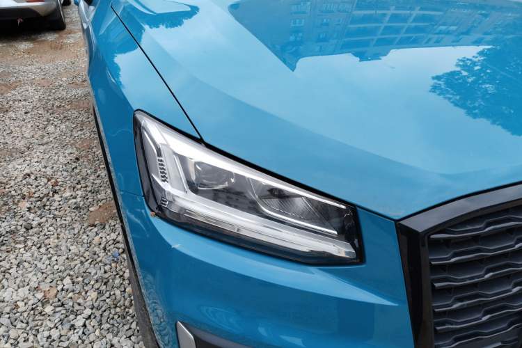 Used Audi Q2L 2018 35 TFSI Fashion Dynamic Version China V Emission Standard Right Front Headlight
