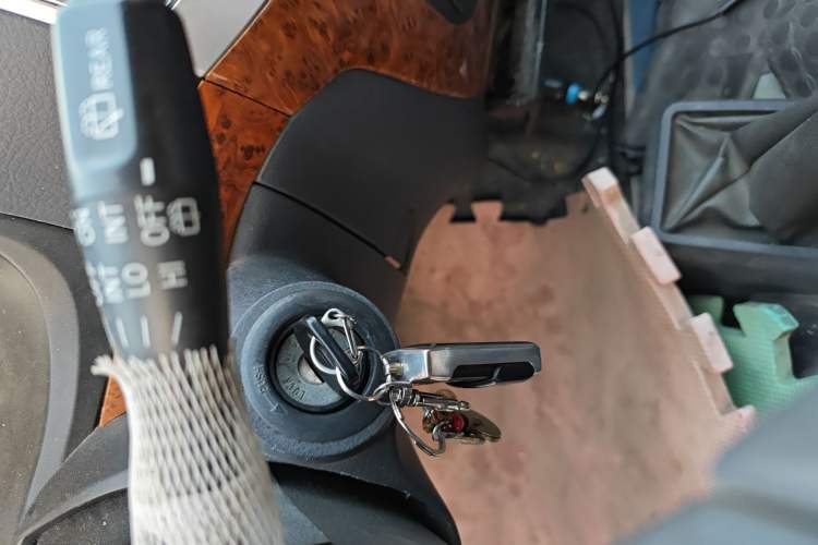 Used Golden Dragon Hiace 