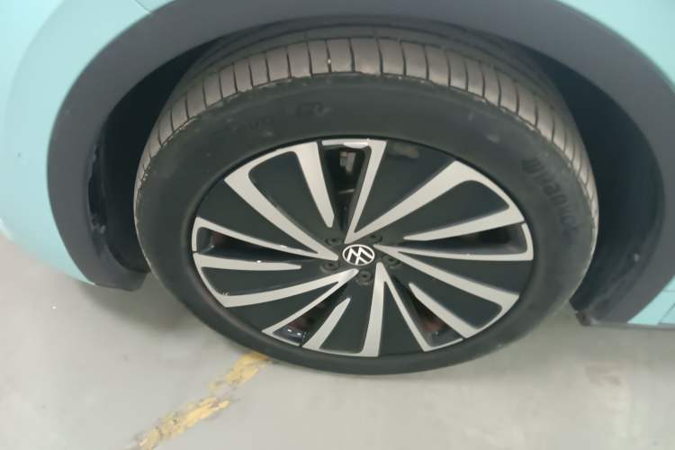 Used Volkswagen ID.4 X 2023 Ultra-Intelligent Long-Range Version
