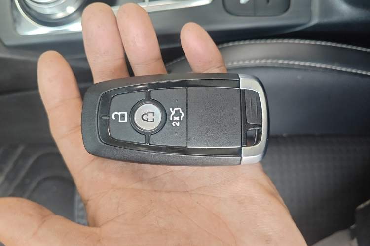 Used Ford Focus 2020 Sedan EcoBoost 180 Automatic Trend Edition Vehicle Key