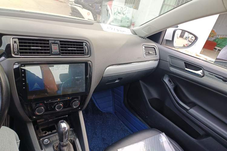 Used Volkswagen Sagitar 2018 1.6L Automatic Comfort Model
