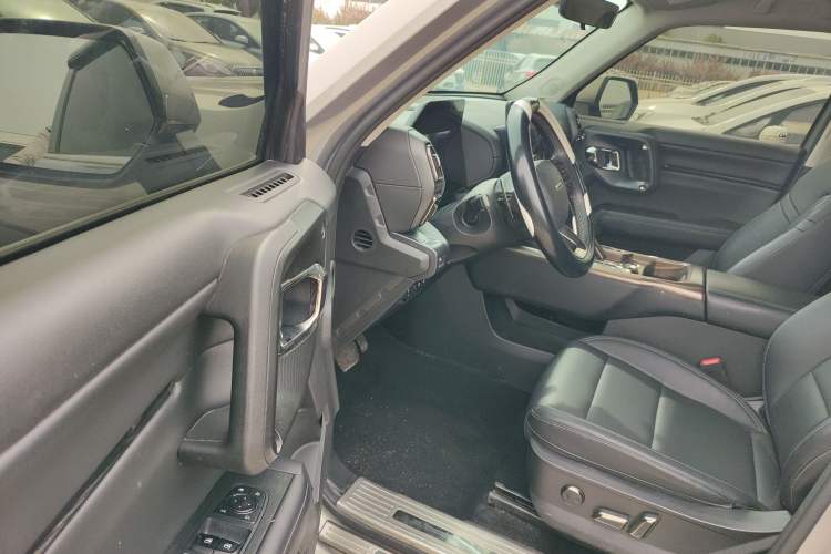 Used Haval H Dog 2023 2.0T Two-Wheel Drive Trendy Outdoor Edition Driver Seat