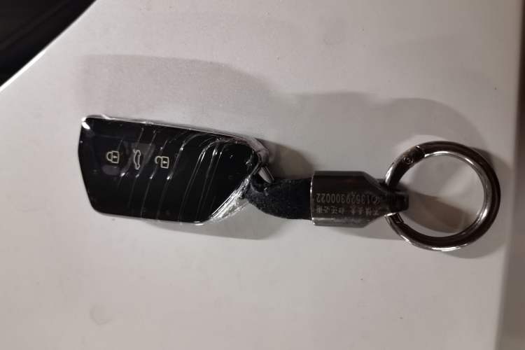 Used Volkswagen ID.6 CROZZ 2022 Long-Range Lite PRO Edition Vehicle Key