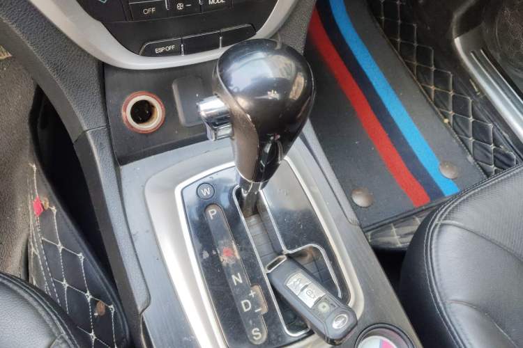 Used GAC Trumpchi GS5 2012 2.0L Automatic Two-Wheel Drive Anniversary Edition