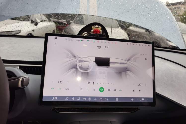 Used XPeng MONA M03 2024 620 with Ultra-Long Range
