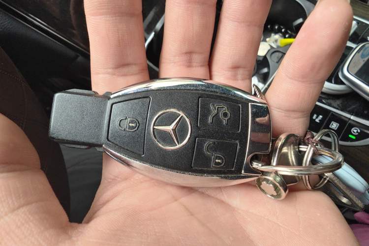 Used Mercedes-Benz GLC 2017 GLC 260 4MATIC Dynamic Edition