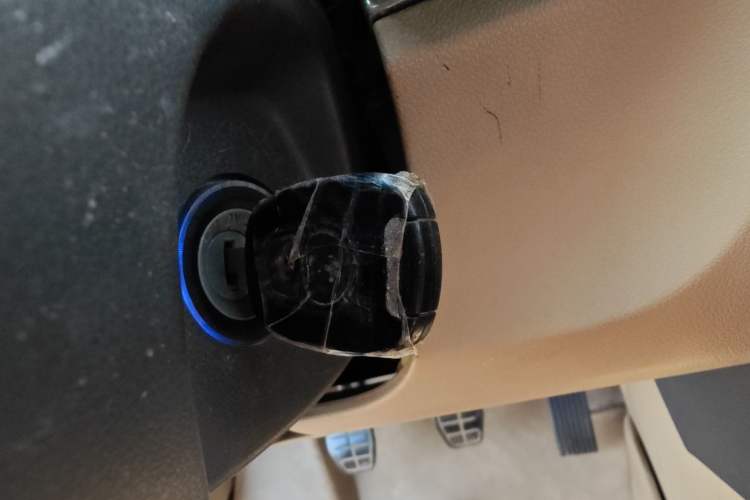 Used BAIC E Series 2012 Hatchback 1.5L Manual Leshang Version
