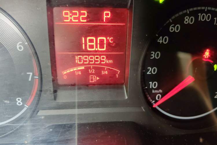 Used Volkswagen Santana 2018 1.5L Automatic Fashion Edition Odometer Close Up