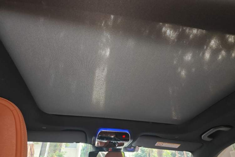 Used Mercedes-Benz GLC 2025 Refreshed GLC 300 L 4MATIC Dynamic Version 5 Seats Headliner