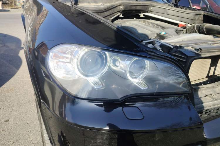 Used BMW X5 2013 xDrive40i
