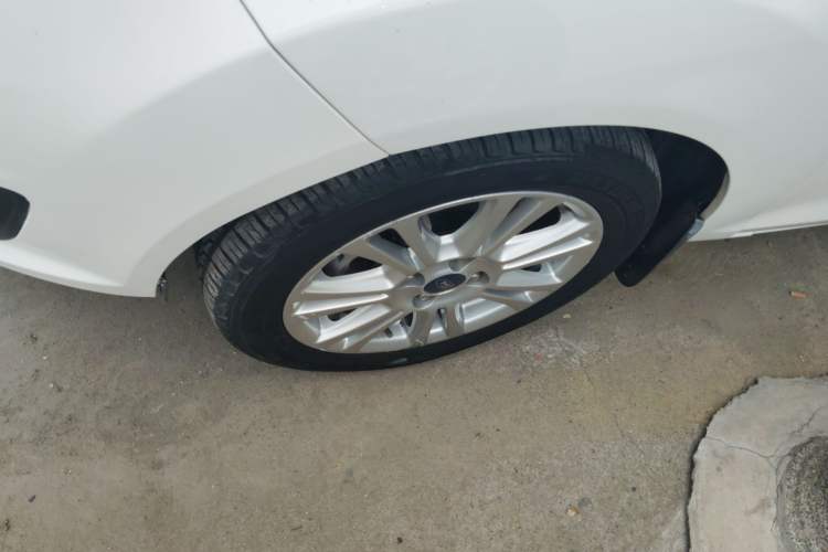 Used Ford Fiesta 2013 Hatchback 1.5L Automatic Fashion Edition