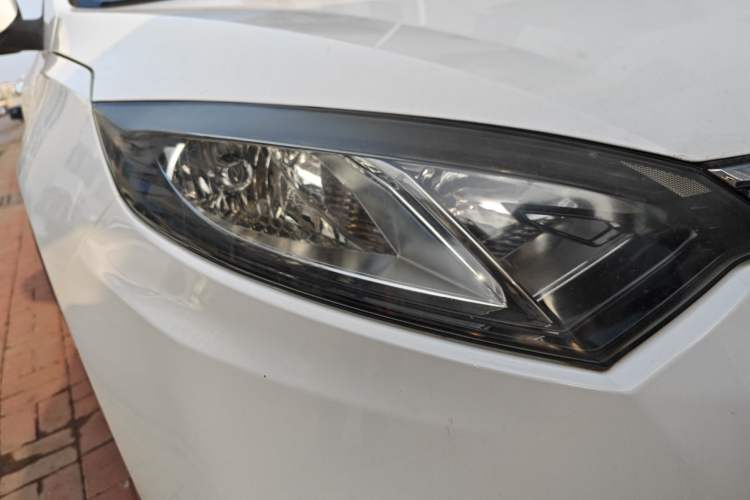 Used CHANGAN Eado 2016 1.6L Automatic Junku Model
