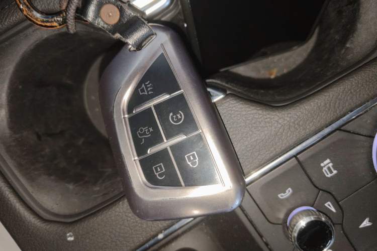 Used Cadillac XT4 2024 28T Two-Wheel-Drive Prestige Version
