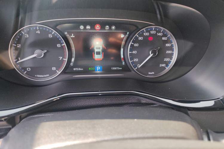 Used GAC Trumpchi M8 2018 320T Luxury Edition Odometer Close Up