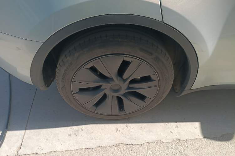 Used Tesla Model Y 2024 Rear-Wheel-Drive Version