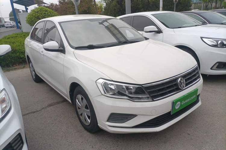 Used Volkswagen Jetta 2017 1.5L Automatic Fashion Model Exterior 1