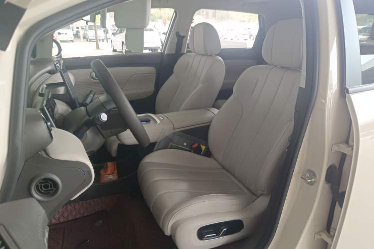 Used AION UT 2025 420 Prestige Edition