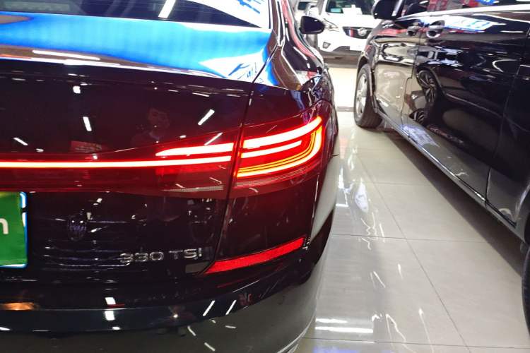 Used Volkswagen Passat 2024 330TSI Elite Edition Right Rear Taillight