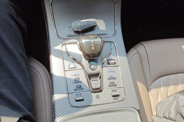 Used BYD Han 2023 DM-i Champion Edition 121KM Prestige Model
