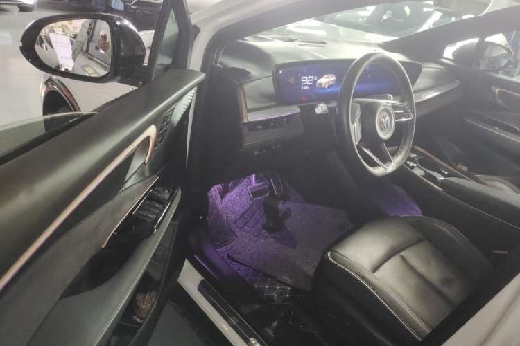 Used Buick E4 2023 Deluxe Edition